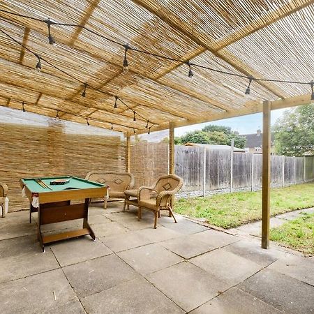 Low Rate For A 4-Bedroom House In Coventry With Free Unlimited Wi-Fi 2 Car Parking 53 Qmc ภายนอก รูปภาพ